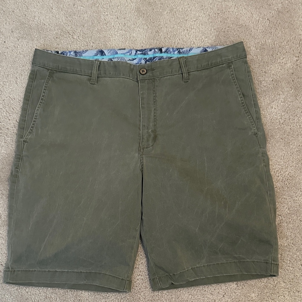 Men’s Tommy Bahama Flat front shorts